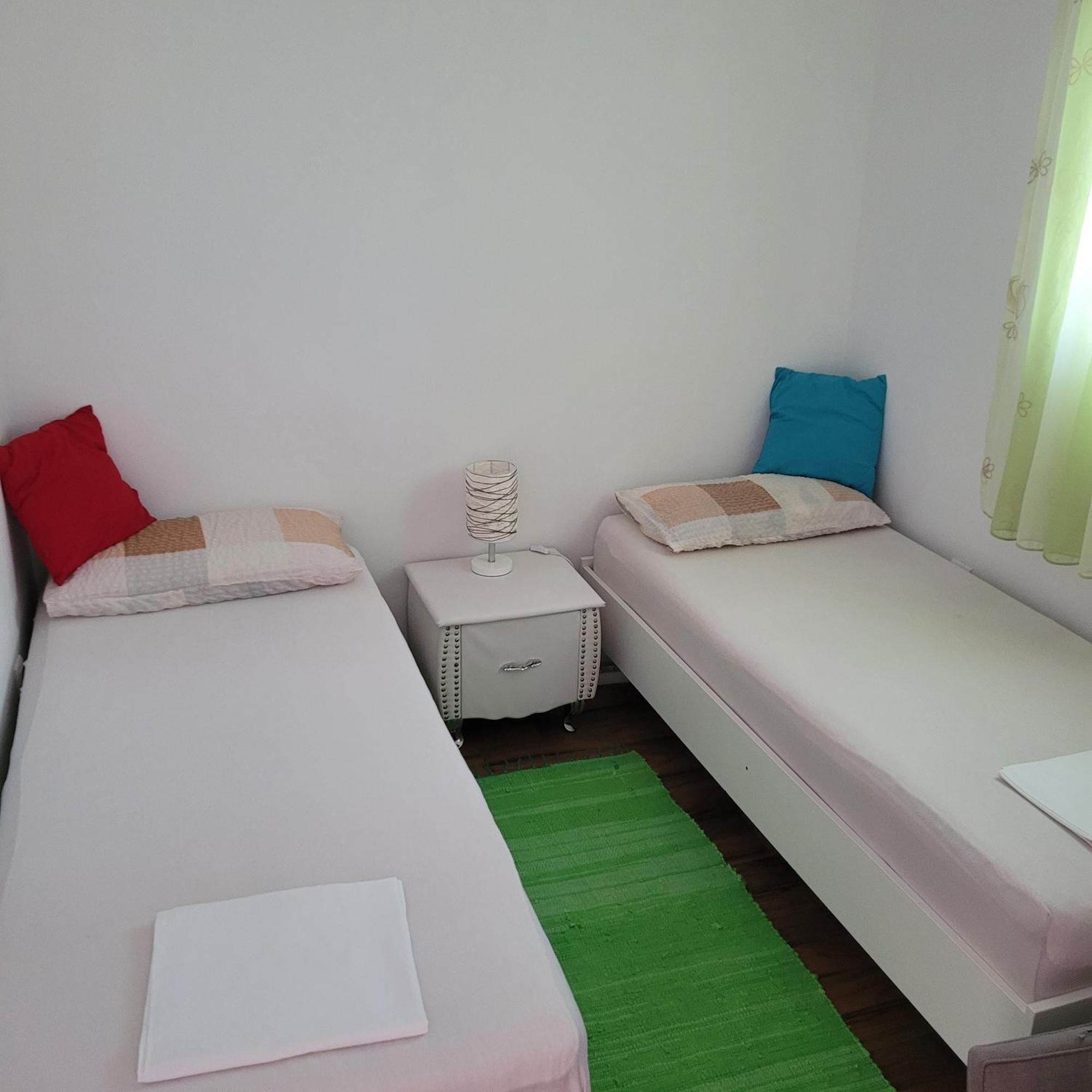 Apartmani Tonci Pag Pag Town Exterior foto